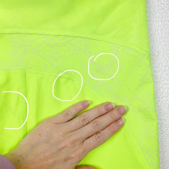 Athleta | Stay Fly 9" Short Neon Yellow / Green - Picture 8 of 11